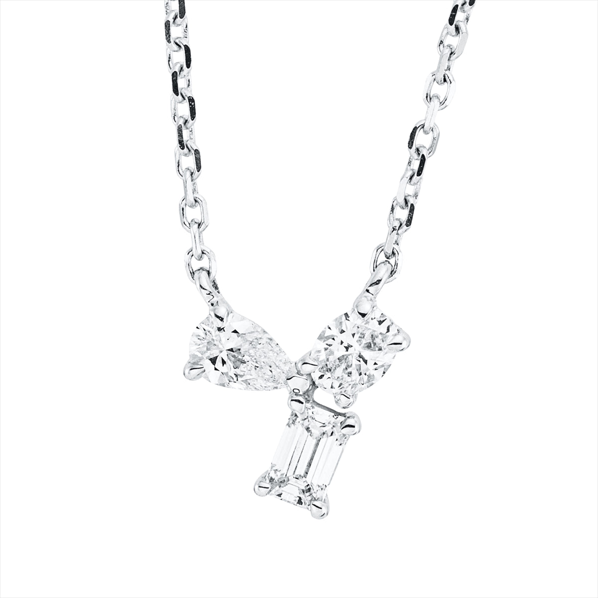 Collier 18 kt WG, mit ZÖ 42 cm