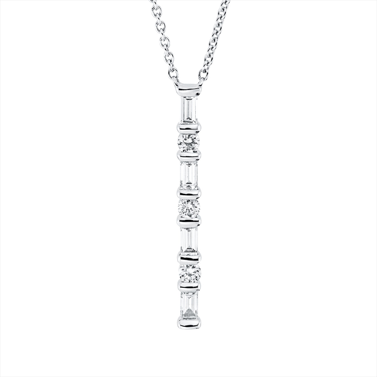 Collier 18 kt WG, mit ZÖ 40,6 cm
